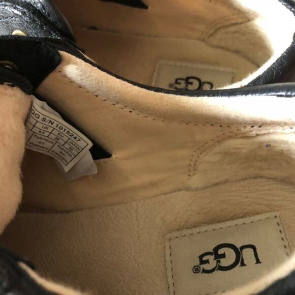 UGG Black Leather Slip-On Sneakers| Sz 8 - Picture 7 of 9